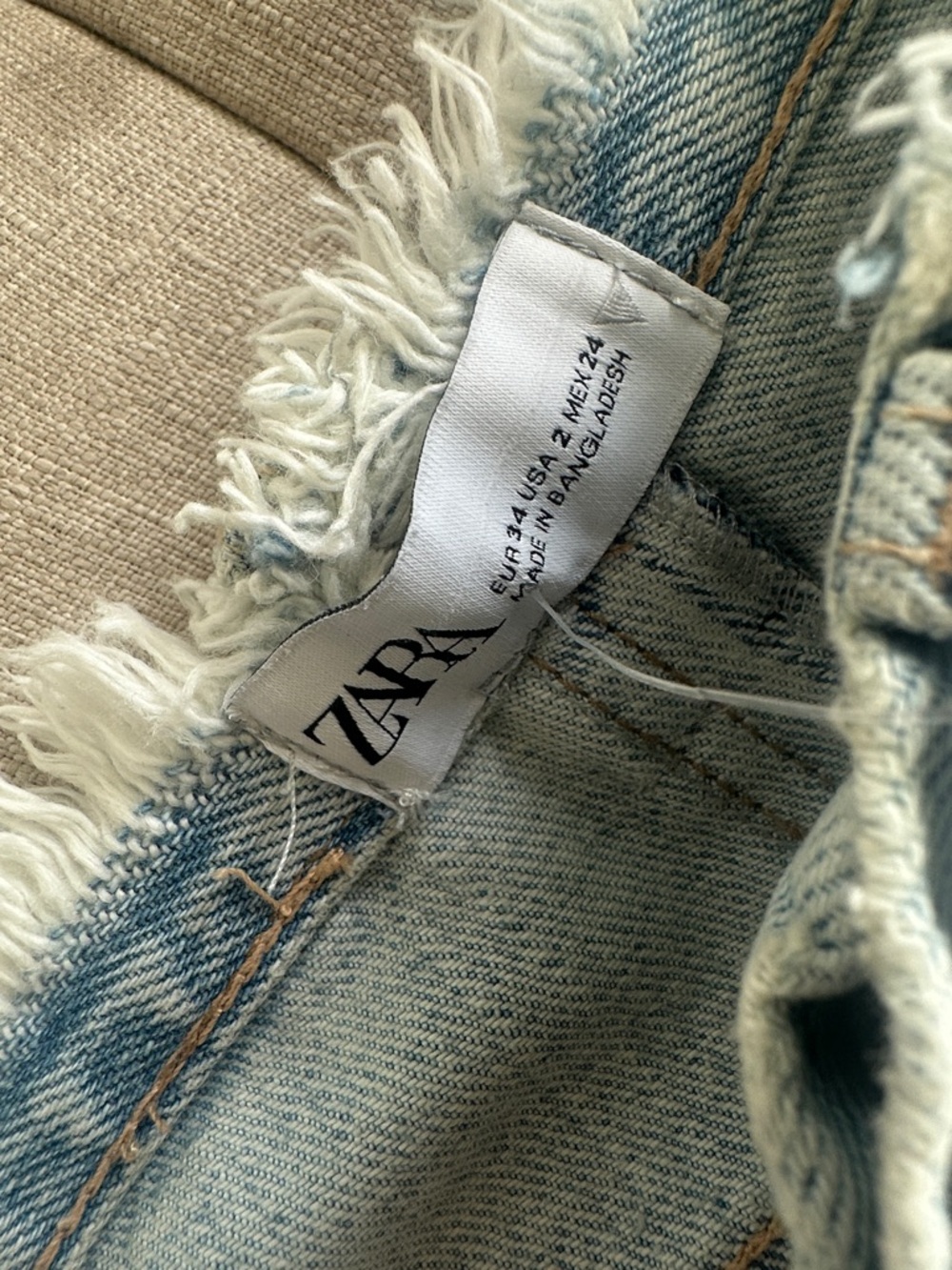 Zara Light Blue High-Rise Wide-Leg Frayed Jeans - Picture 7 of 8